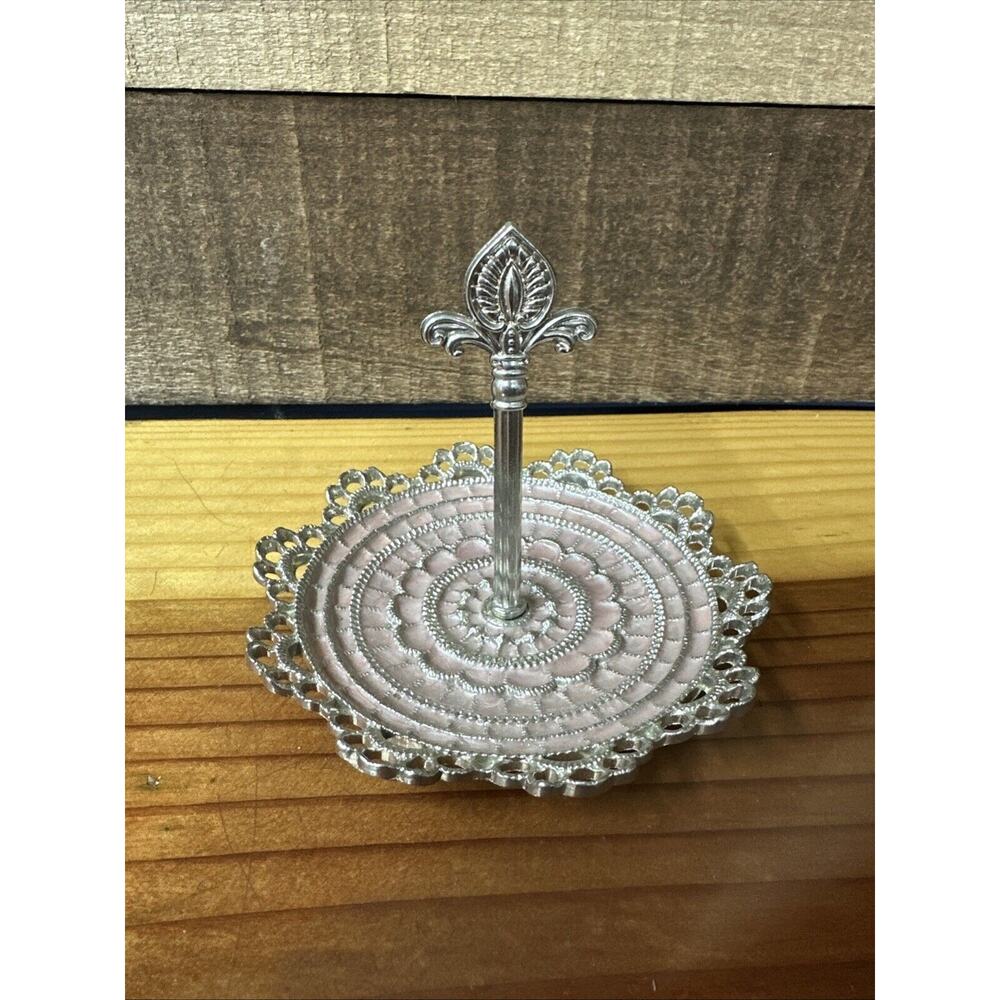 Cynthia Rowley Silver And Light Pink Jewelry Holder